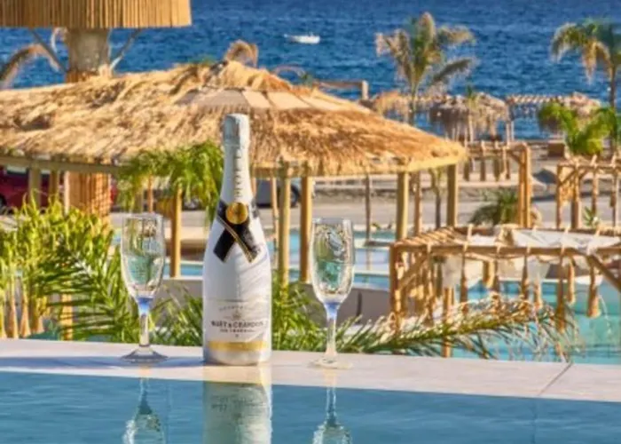 Alia Suites And Spa